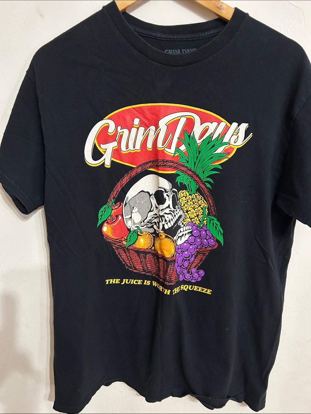 Grim Days Black Graphic Tee Men’s With Fruit Skull Size L